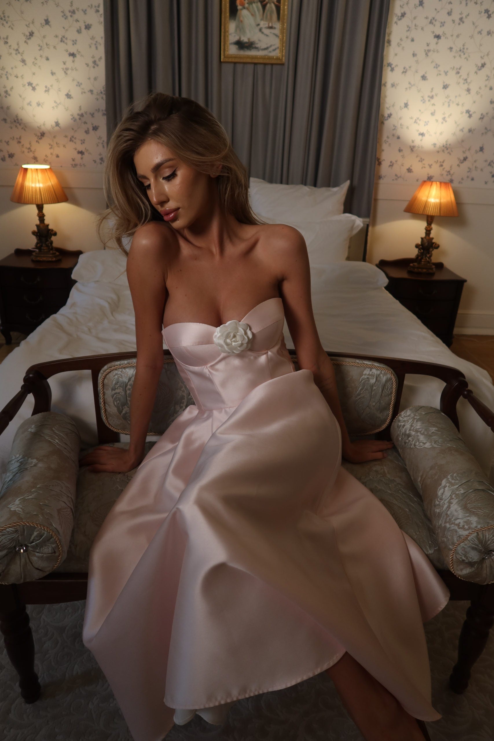 Corset midi dress with decoration on the bodice