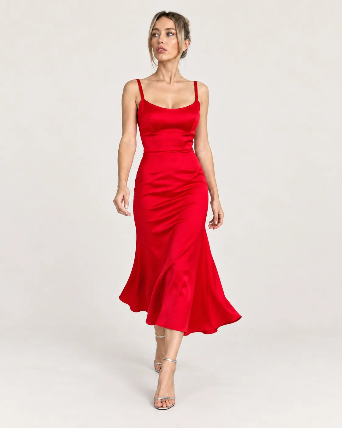 Midi dress — walking