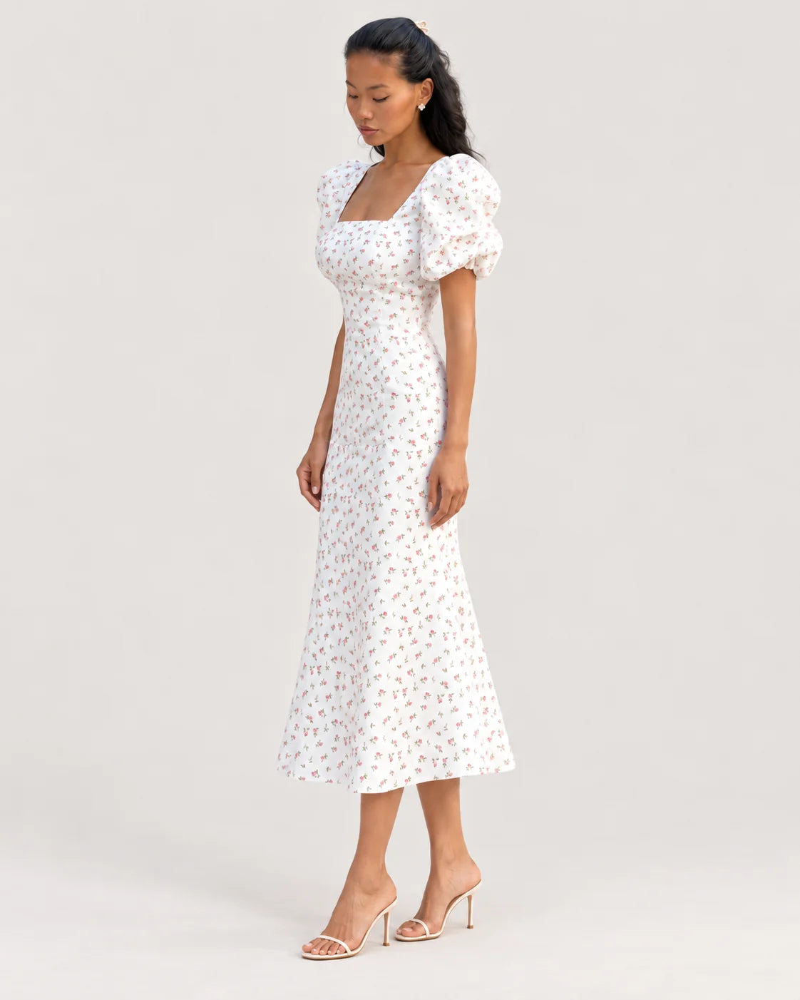 Midi dress with square neckline — side view