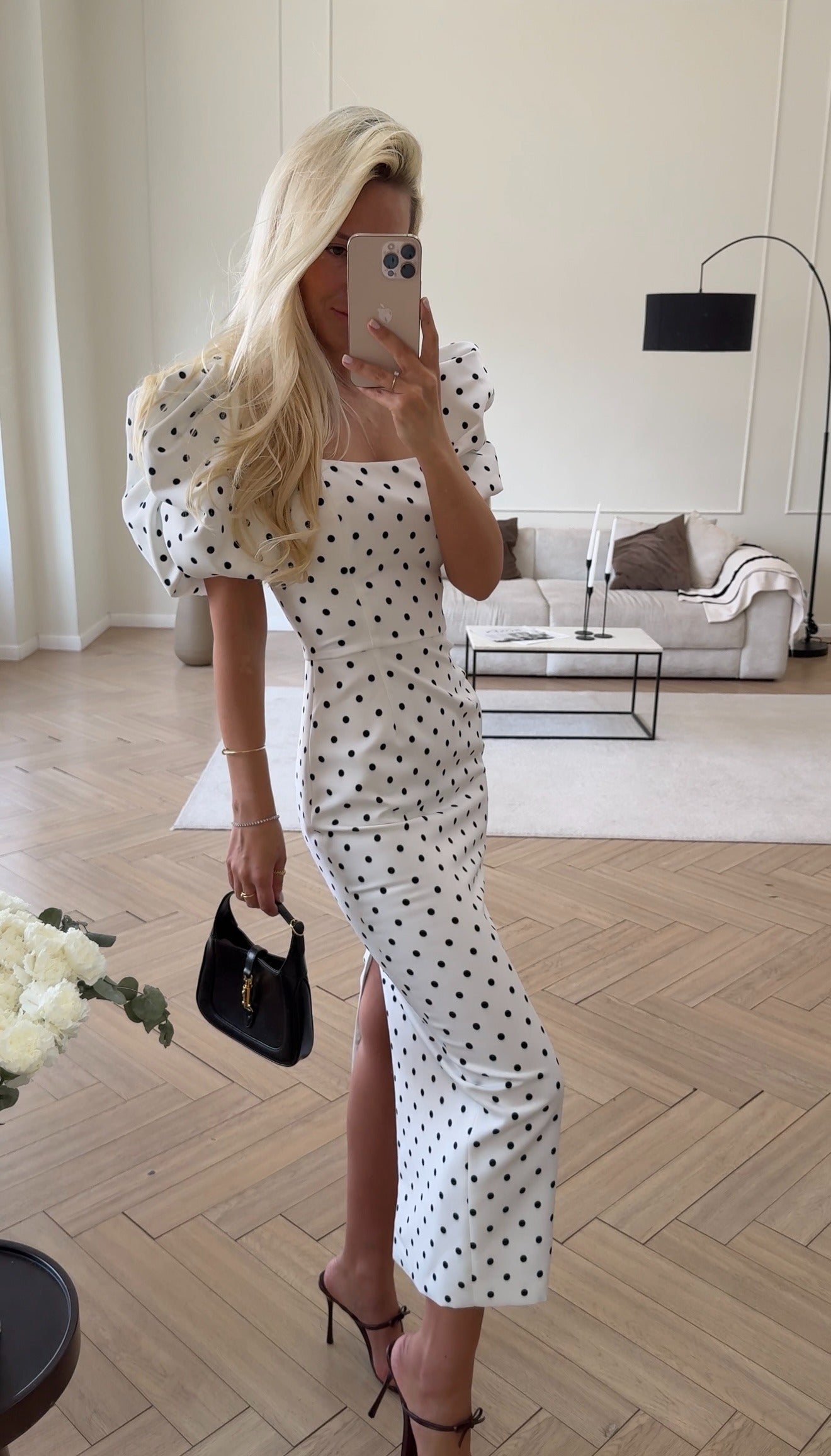 Maxi dress with a square neckline