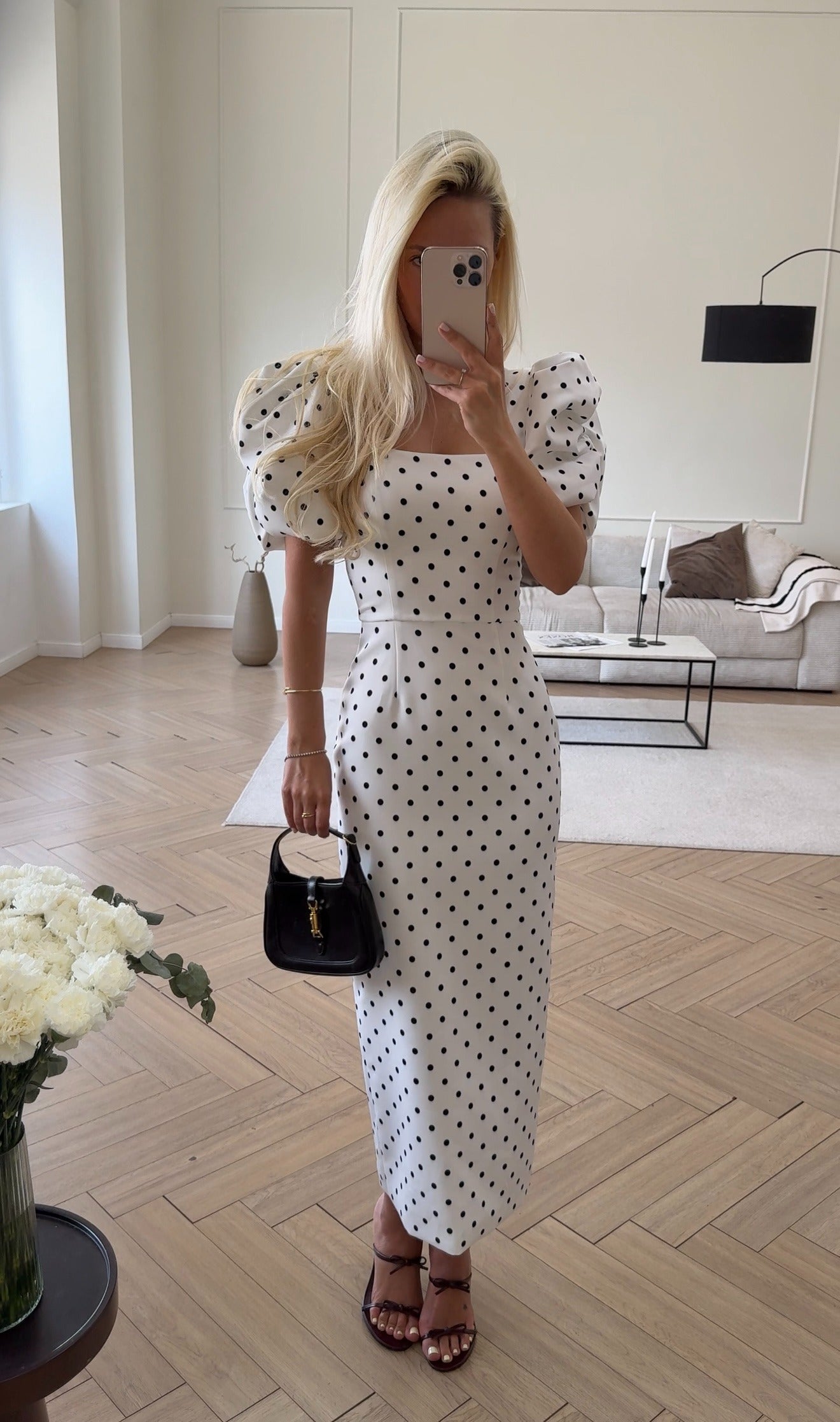 Maxi dress with a square neckline