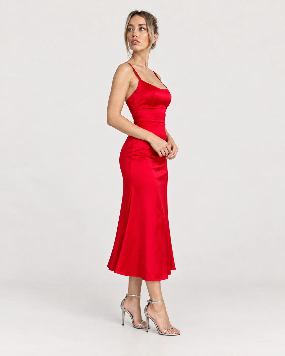 Midi dress — side view