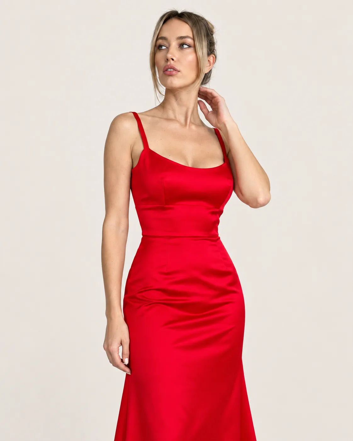 Midi dress — upper body view