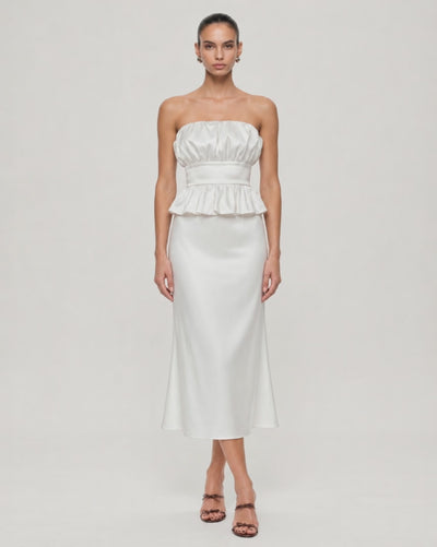 White satin skirt — video