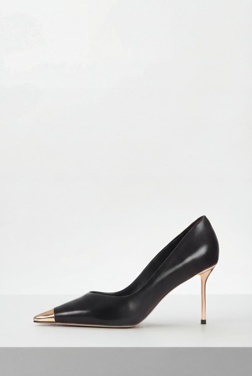 Pumps with metal insert - Clipse Brand